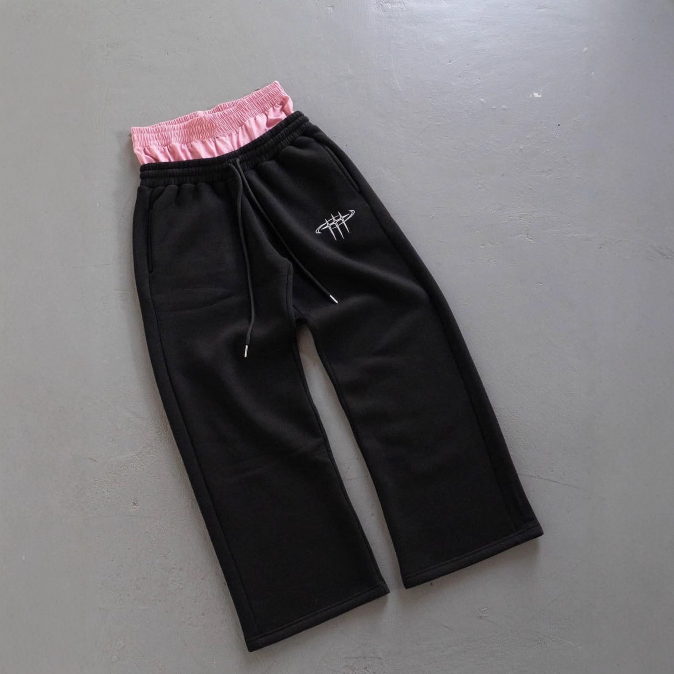 Hip-hop Vintage Aesthetics 200 - Retro Track Pant review and price