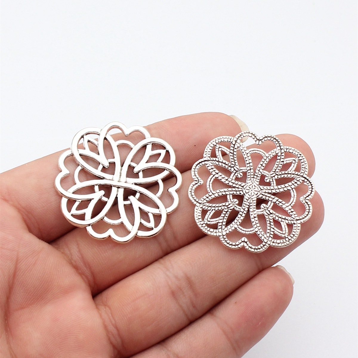 10pcs 38x38mm(1.5x1.5inch) Ant - Vintage Fashion Nova review and price