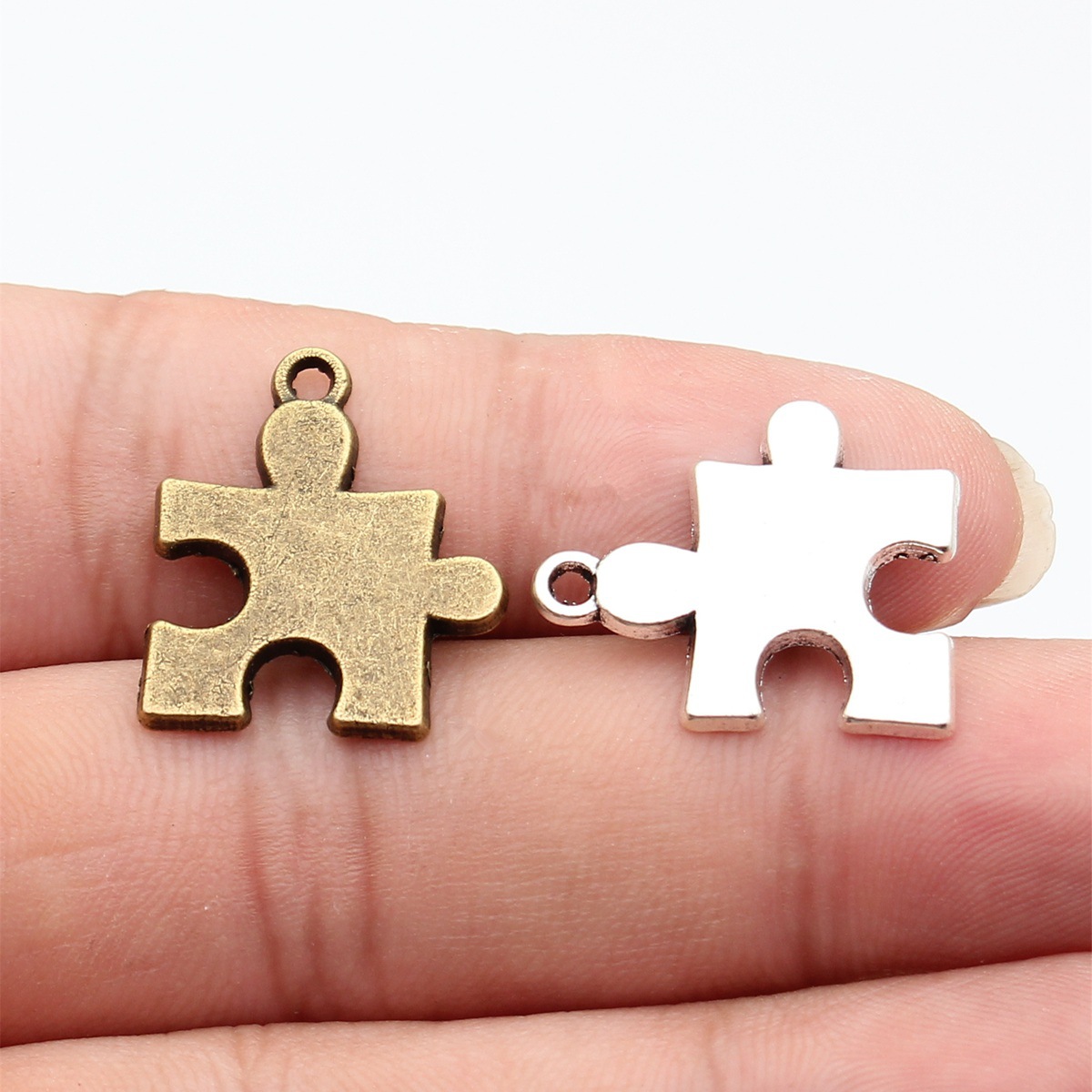 WYSIWYG 10pcs 23x20mm 2 Colors - Vintage Fashion Nova review and price